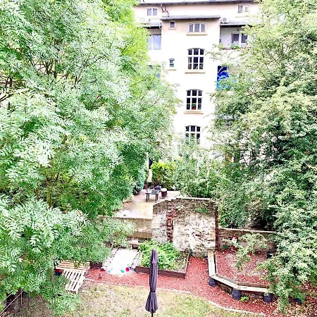 Bright And With 2 Beds Incl Workspace * Bochum