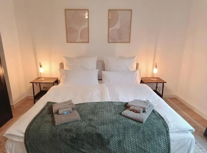 Bright And With 2 Beds Incl Workspace Apartamento Bochum